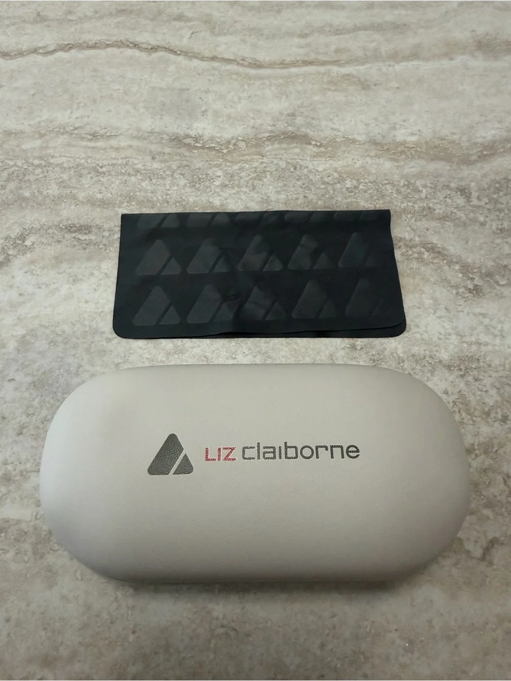 Liz Claiborne Cat-Eye Sunglasses Like New